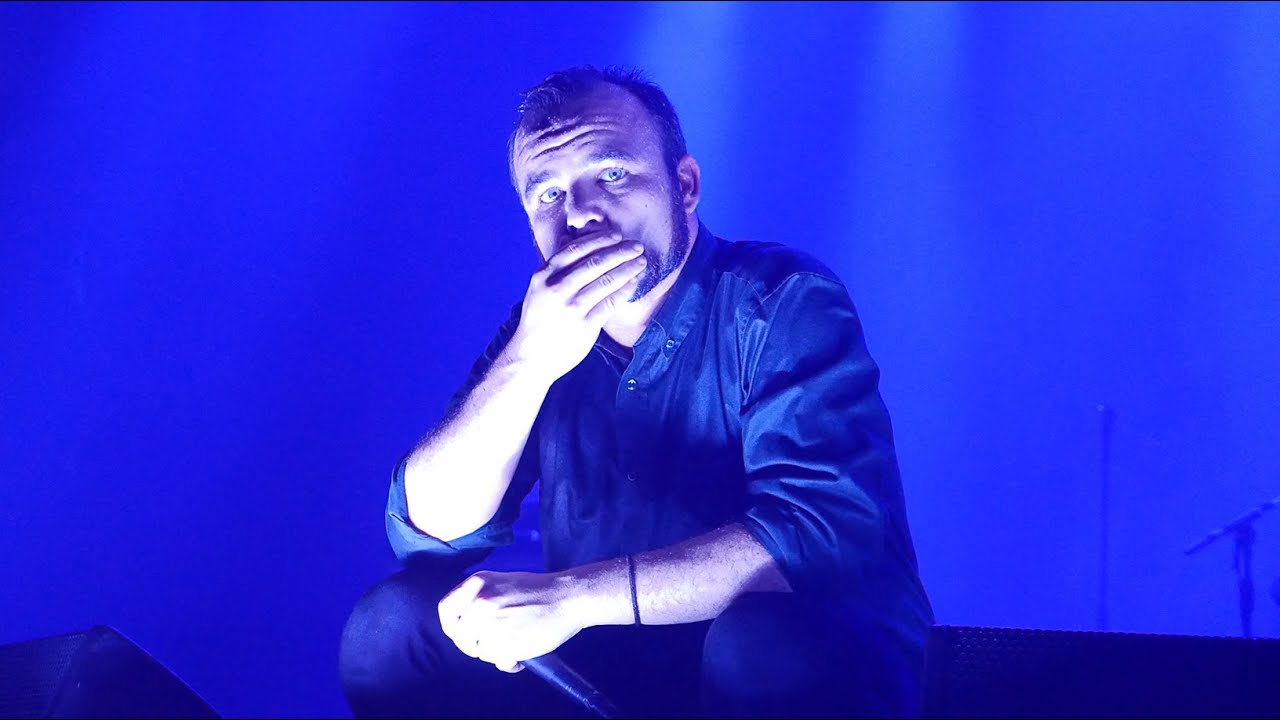 Future Islands - "Tin Man" Live at O2 Academy Brixton in London