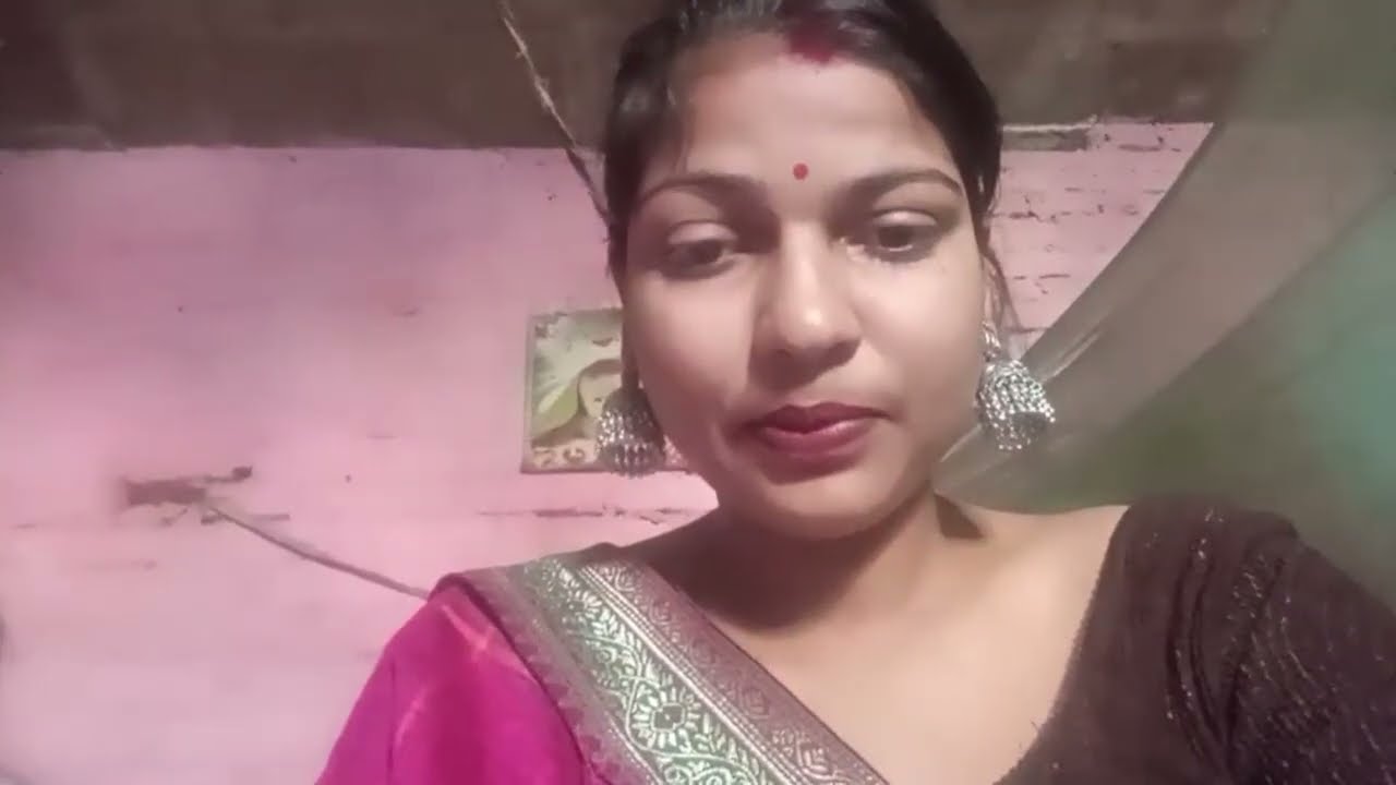 वैष्णवी भौजी लाइव है!