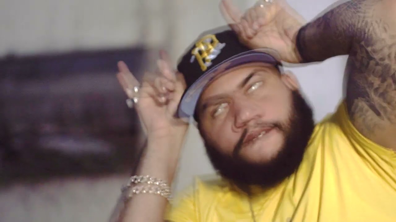 Eklectico - MALO (Video Oficial) | @EKLECTICODIABLO