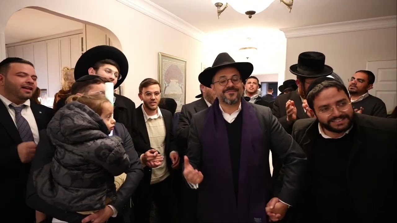 הכנסת ספר תורה
