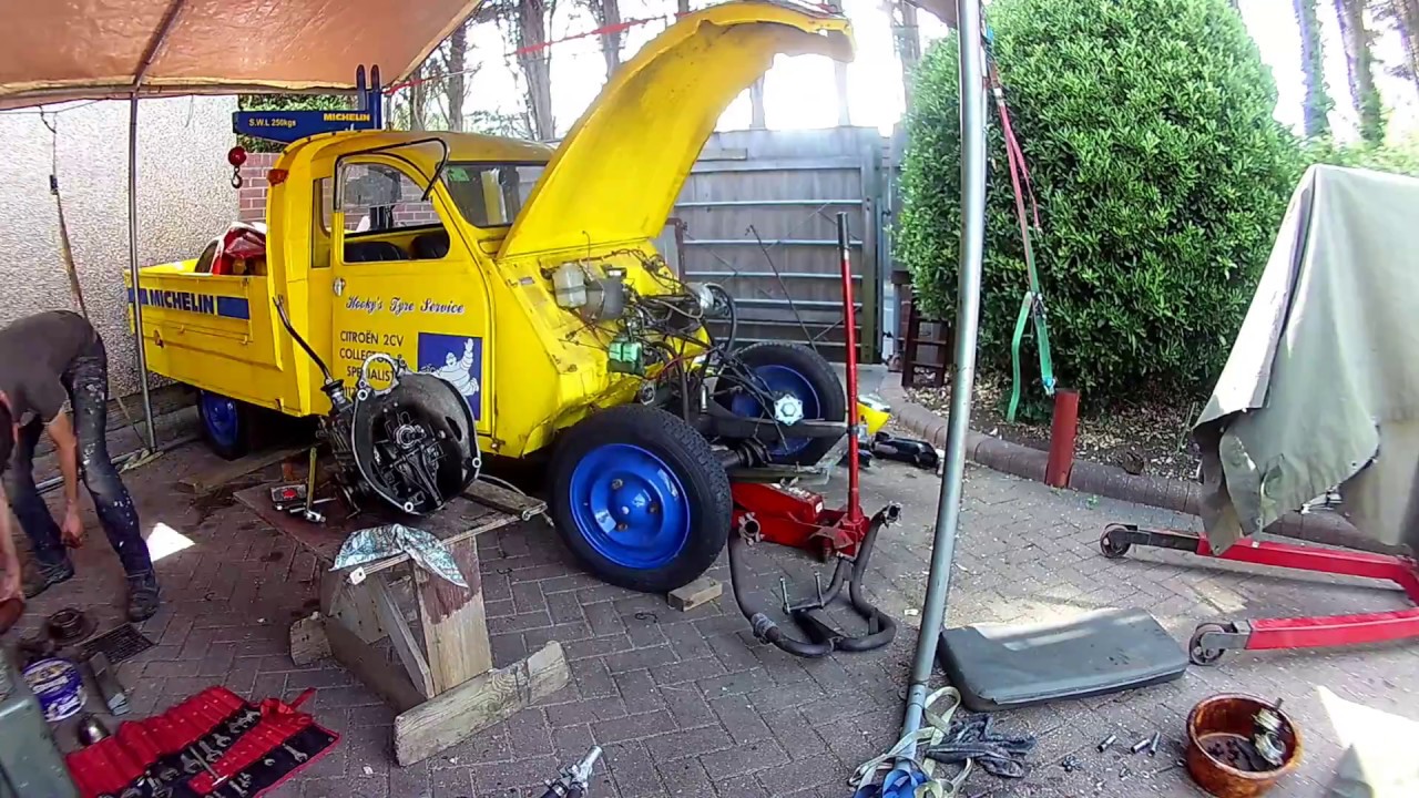 Fixing the 2cv gearbox I broke