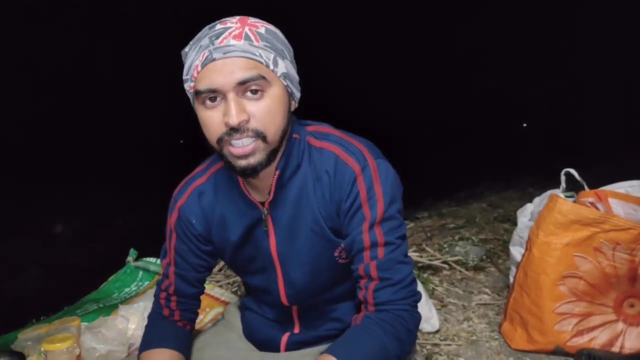 মসালা এগ কিউব কারি ও সর্ষে পাতা বাটা।।