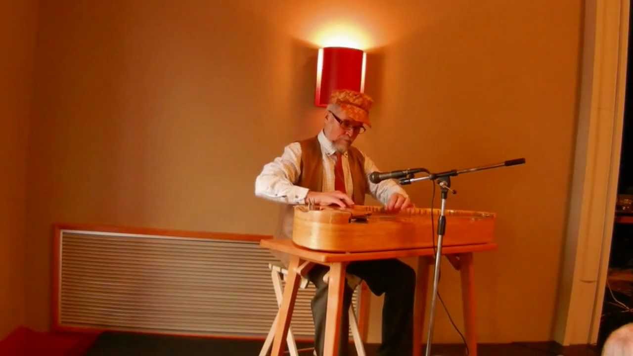 Veikko.  Purppurivalssi  (Kantele)