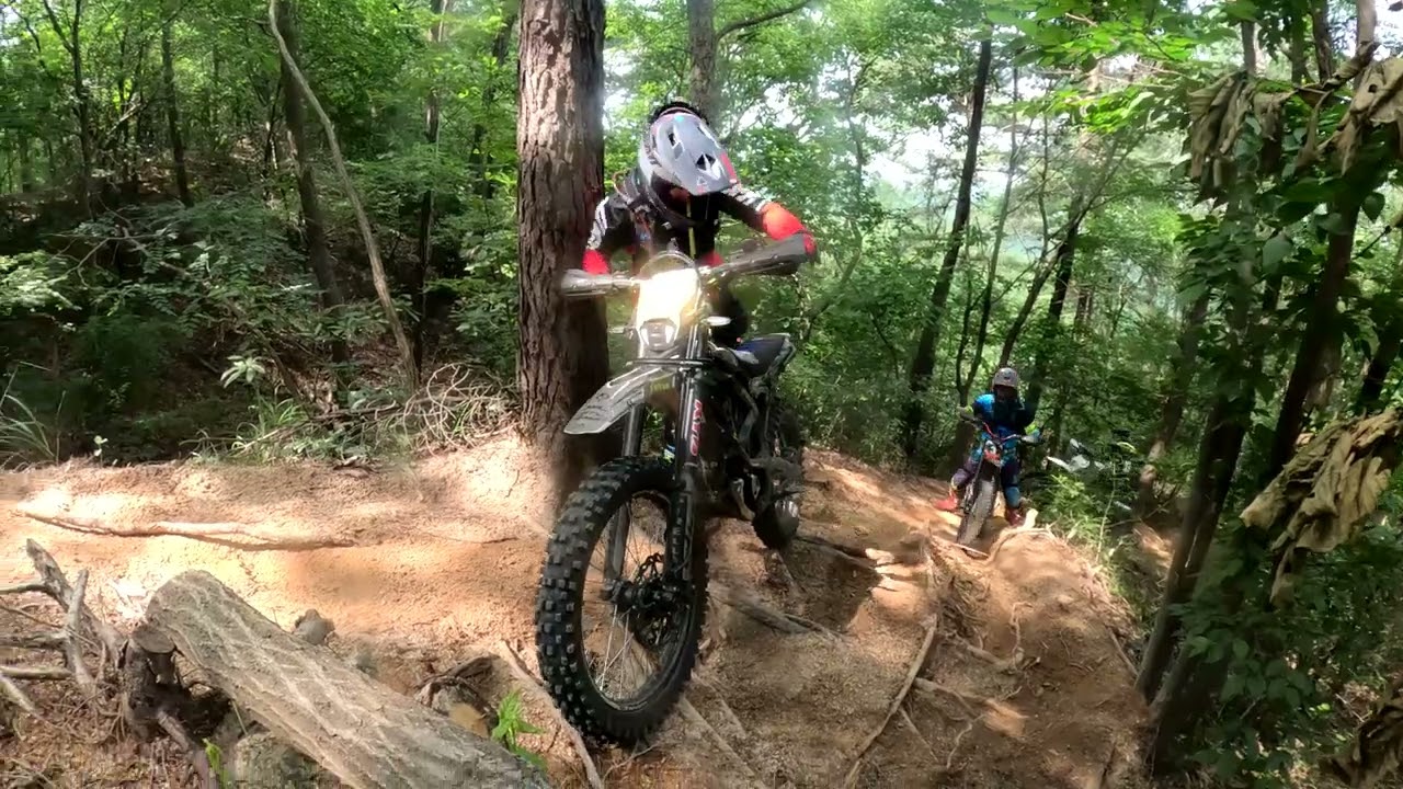 240810 ultrabee 30K, EM XR, LEpoard EX880, EX800 ~!