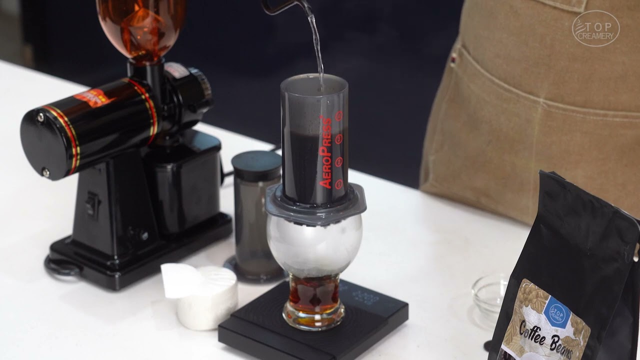 How to Manual Brew Coffee using an AeroPress  - The Hybrid Method