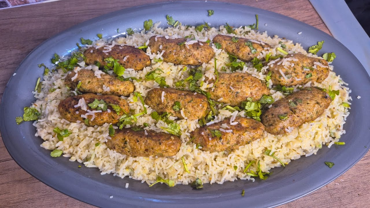 CHICKEN KEFTEDES WITH COCONIT RICE