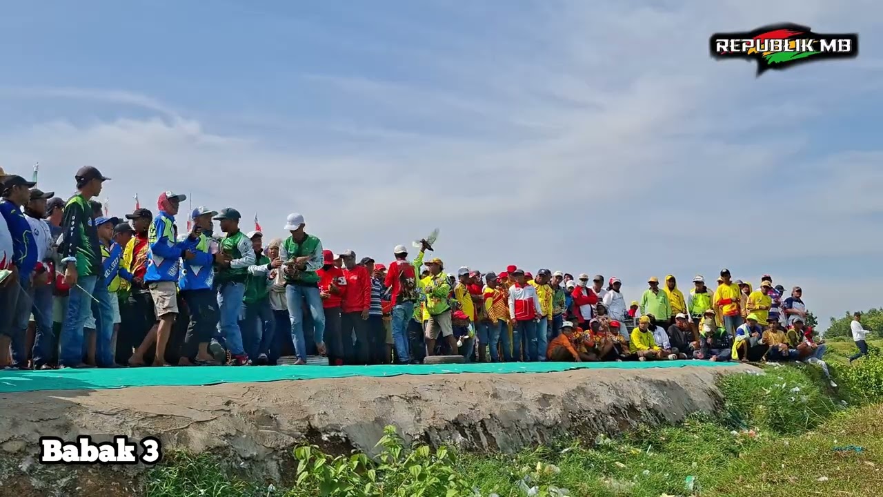 Aksi King Dom di Lomba Utama Suramadu Cup Total 100 putaran terakhir Silaturrahmi MB Jatim.