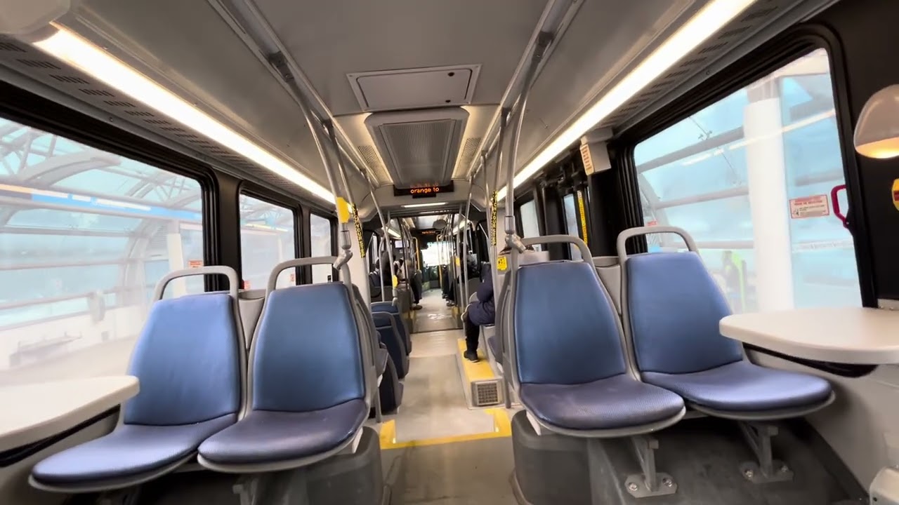 #2280 YRT VIVA NovaBus LFSA 