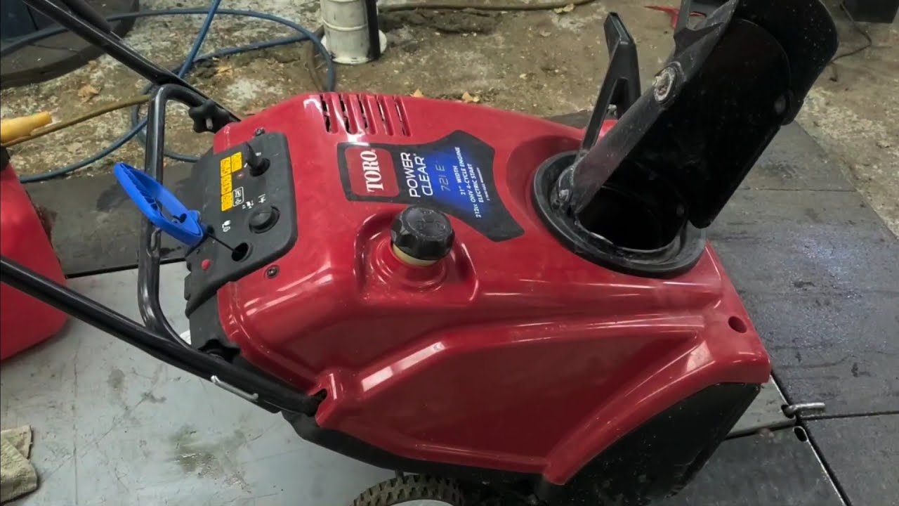 Двигатель Toro Power Clear 721 E 721 R не заводится, возникают скачки напряжения. Чистка и ремонт...