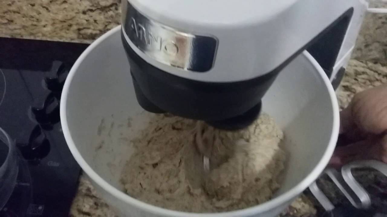 Batedeira Arno×Mondial batendo massas pesada
