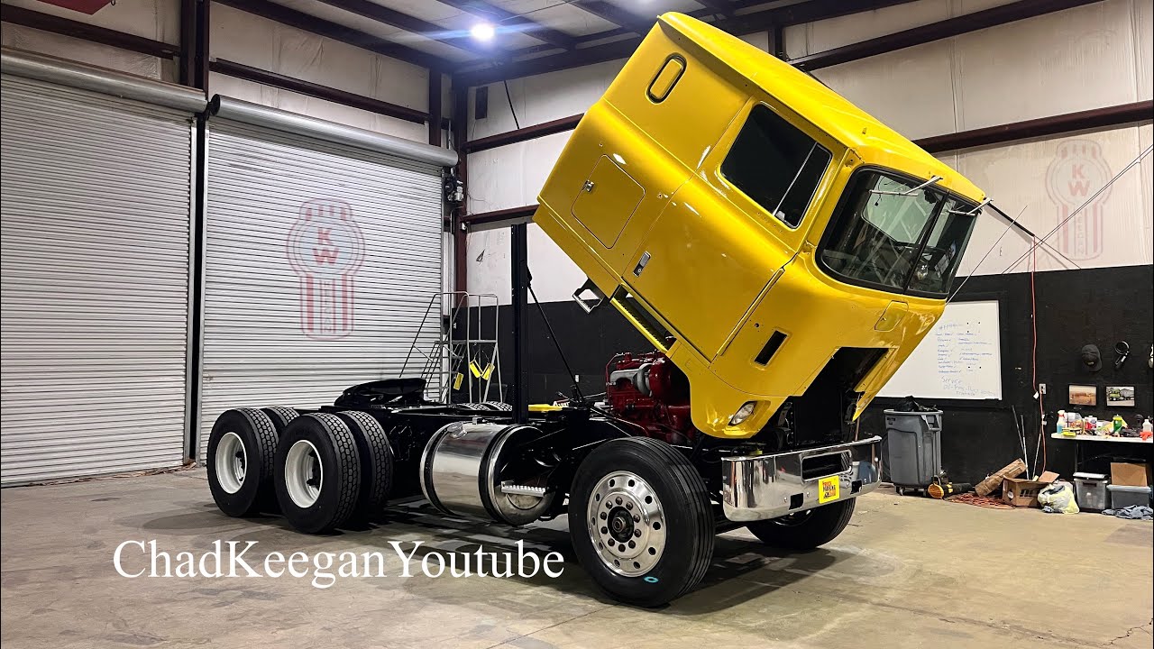 Putting The Transtar Back Together #4statetrucks 