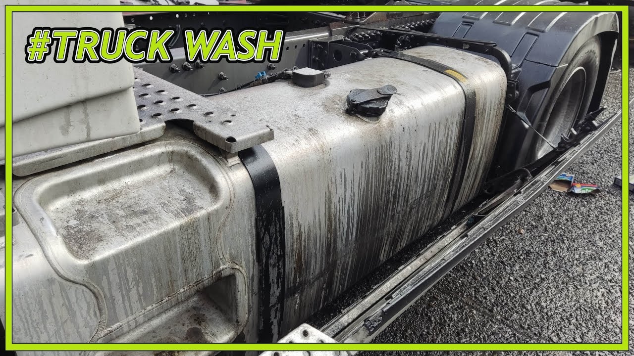 How to wash a super filthy semi truck?? Happy 2024💫  #truckwash #volvotrucks