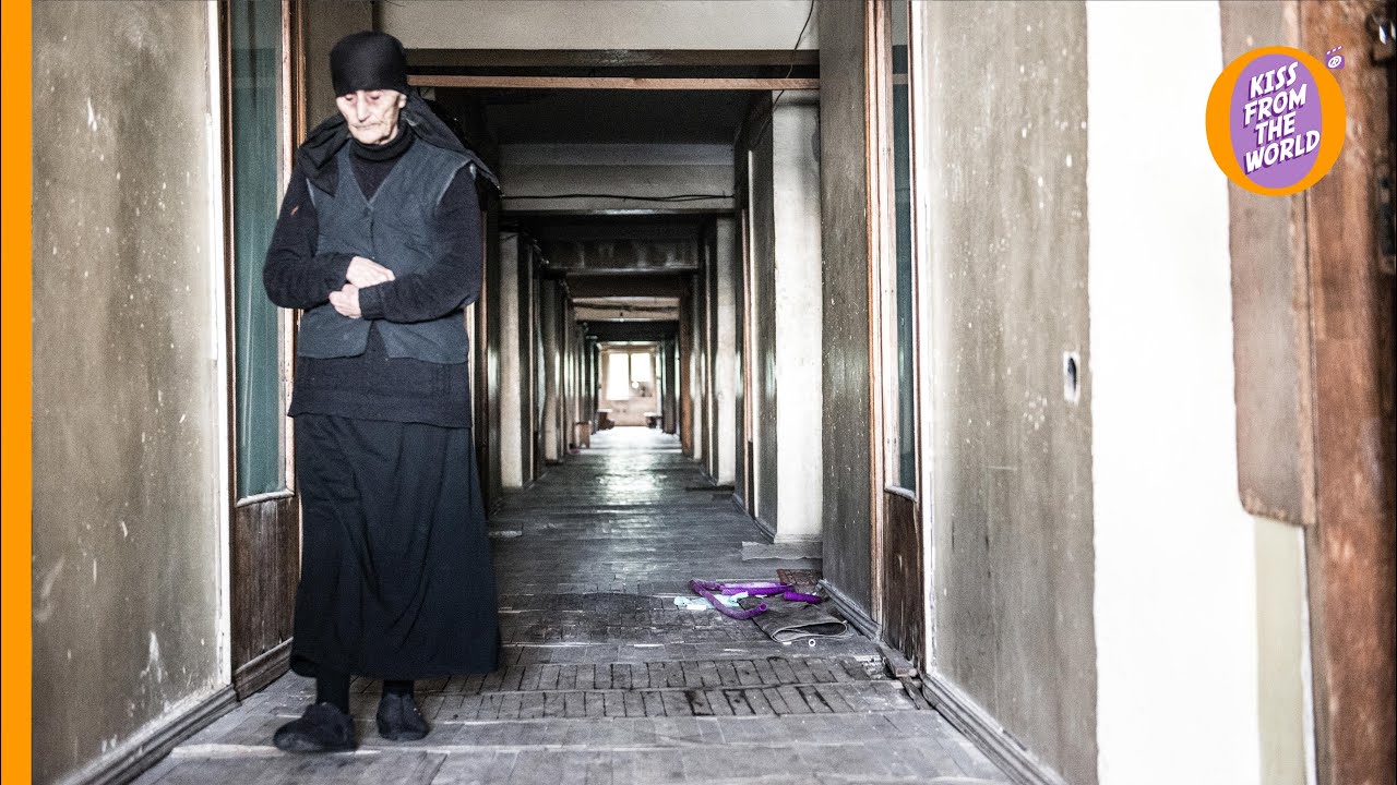 Abkhazia or Georgia? The effects of war: Tskaltubo, the city of refugees