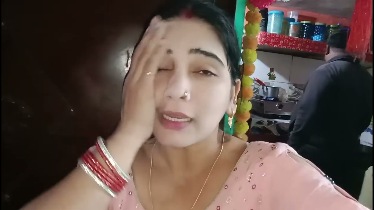 Subah subah banane mein nashte mein besan ka chila vegetable Dal Ke