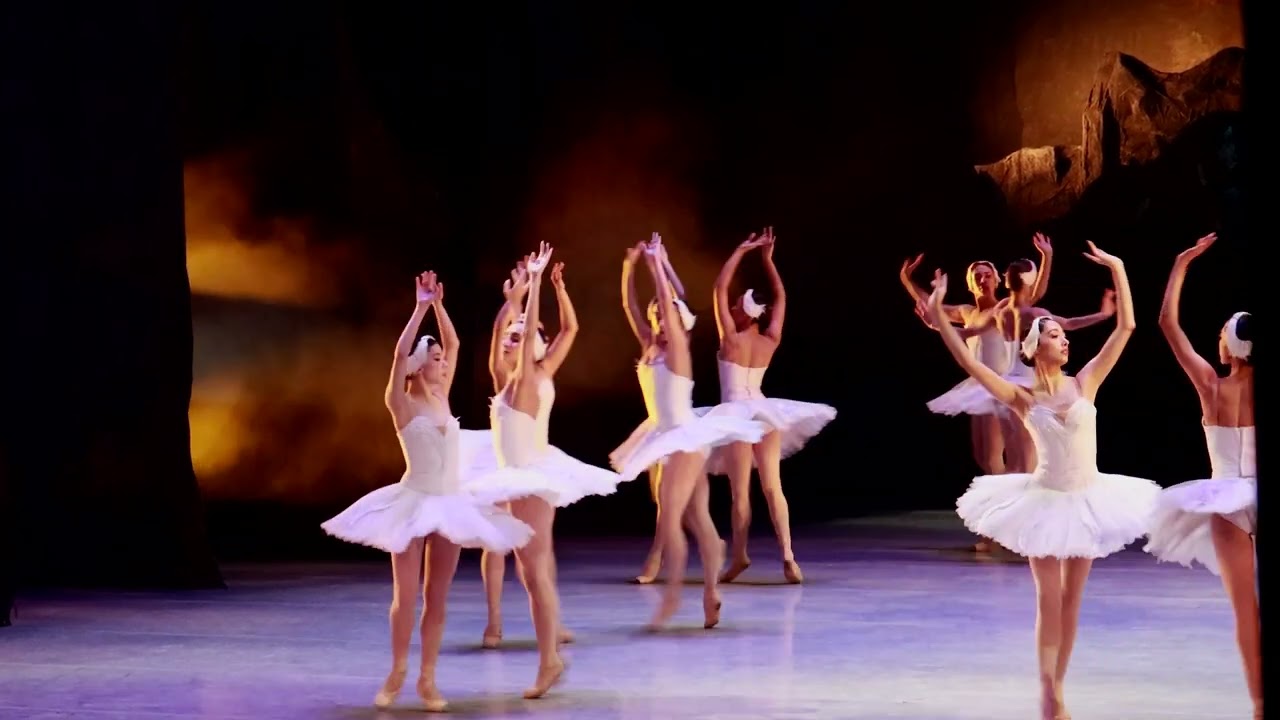 Lago de los Cisnes, CND (Compañia Nacional de Danza, Mexico)