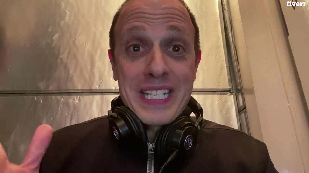 Do an authentic italian accent voice over - Best Voice Over service