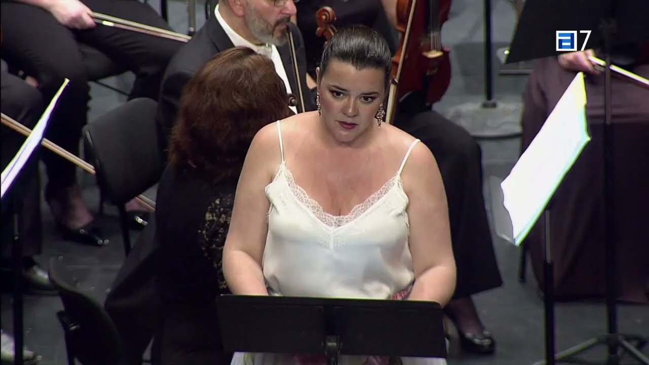 «Cantarinos de mi Asturias» - Añada: ‘Que naide despierte al Neñu’