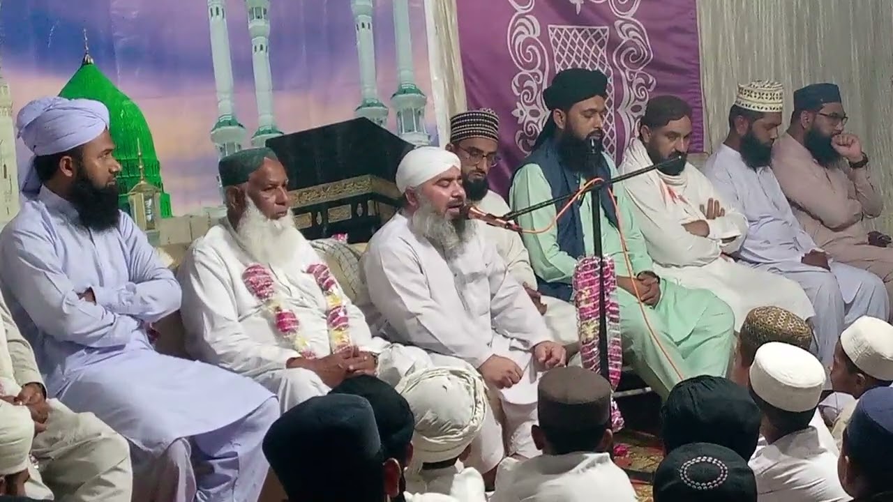 ماشاءاللہ کیا خوب صورت آواز ھے قاری نورللہ قادری صاحب کی