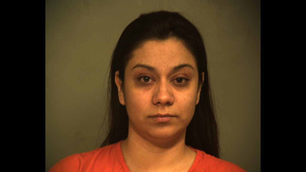 Cops: Mom left 5-year-old to care for baby while she went to 