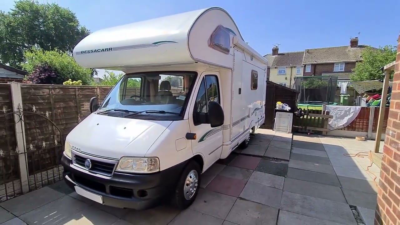 Bessacarr E445