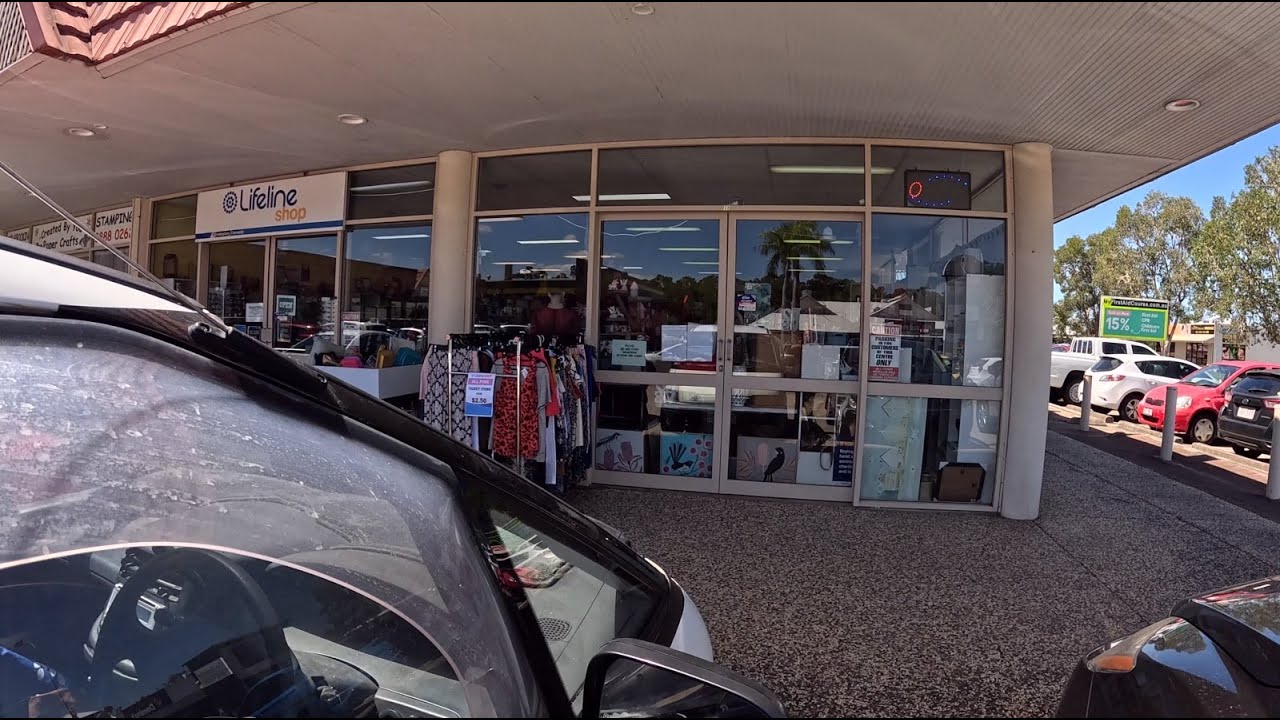 LIFELINE OP SHOP/THRIFT STORE BURPENGARY QUEENSLAND AUSTRALIA