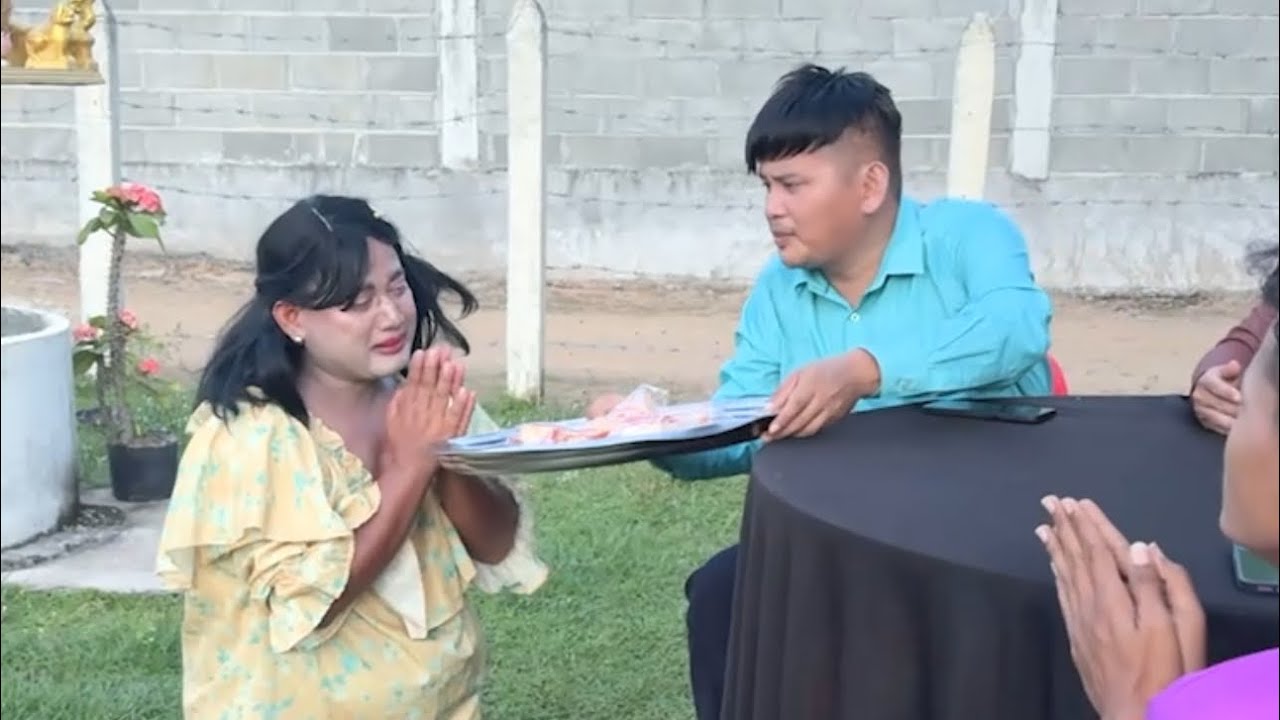 រឿង - យាយកូរ តាកូរ មីងសាម៉ាន 😂😂