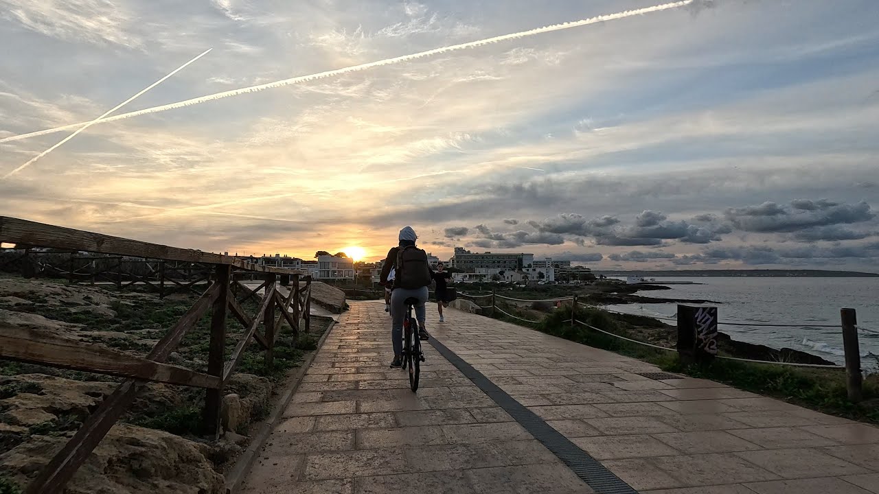 7AM Palma Sunrise Ride Eastward to the End of Cycling Heaven at Cala Blava, Mallorca, Catalonia