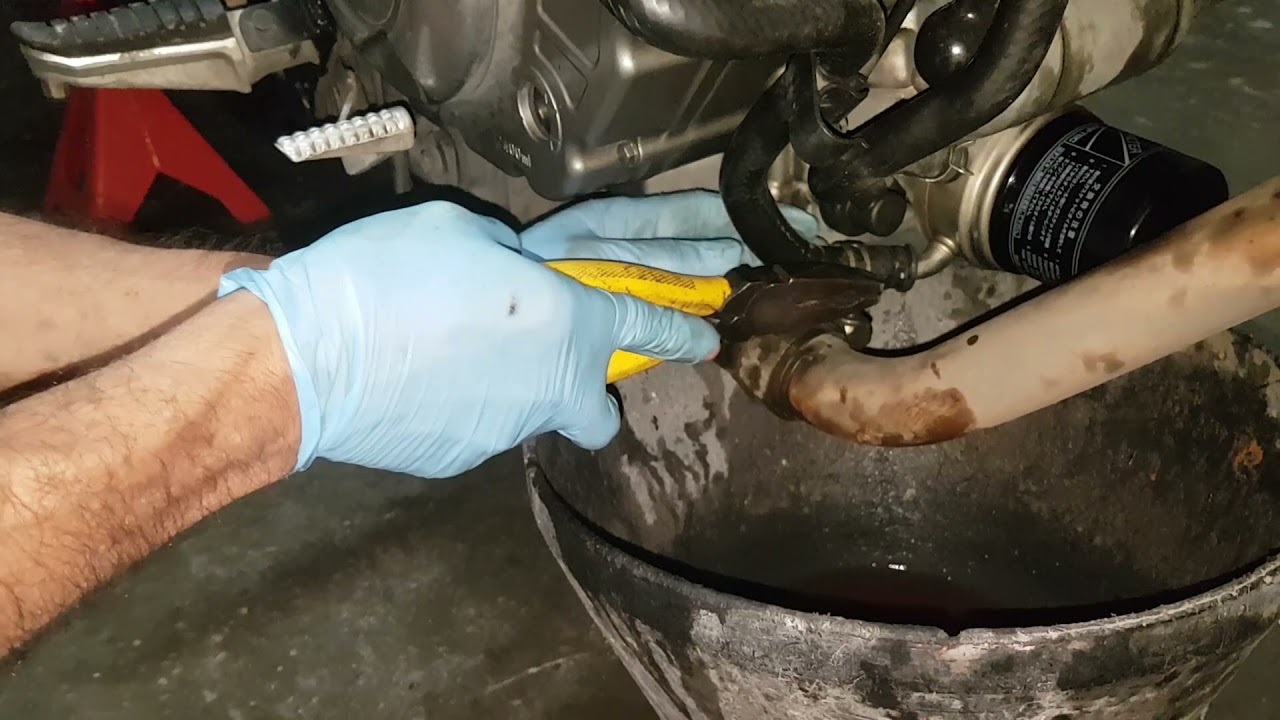 COMO CAMBIAR LIQUIDO REFRIGERANTE SUZUKI VSTROM