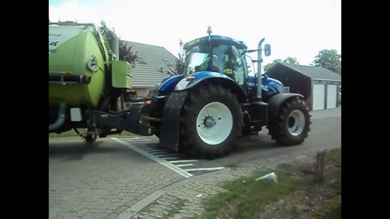 New Holland T7.220 met Kaweco Double Twin