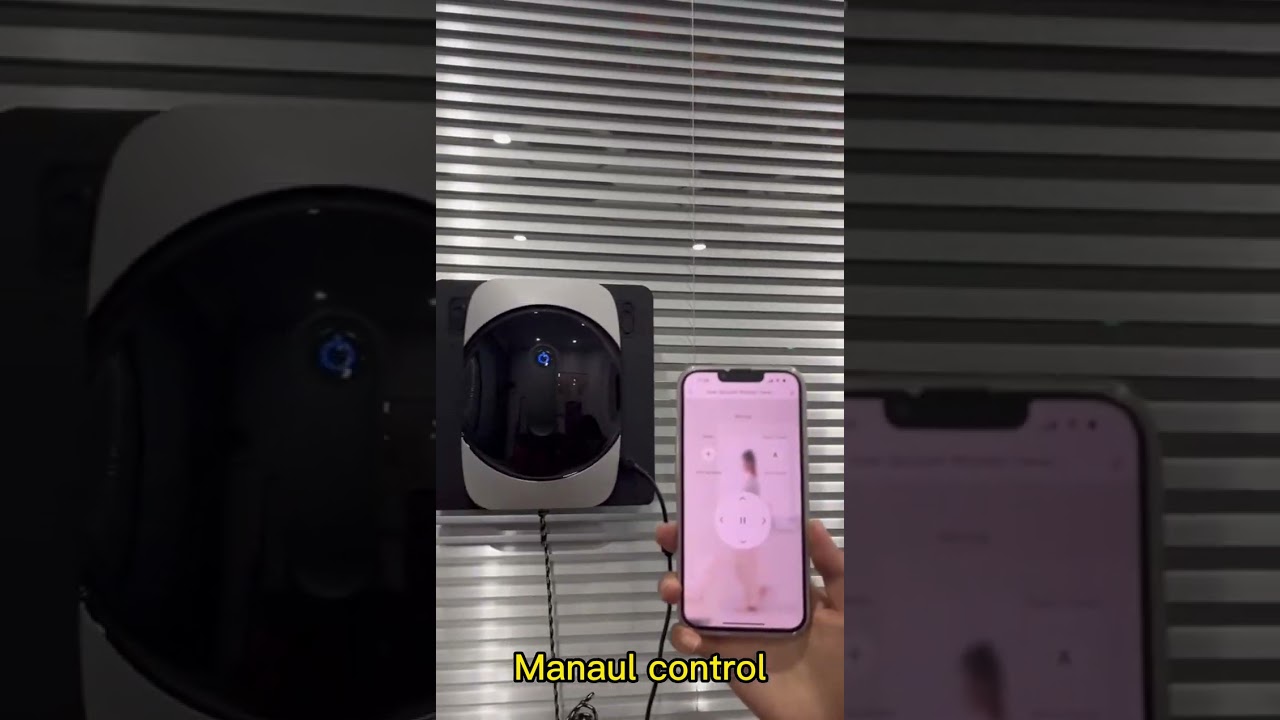 Dual ultrasonic water spray window robot cleaner