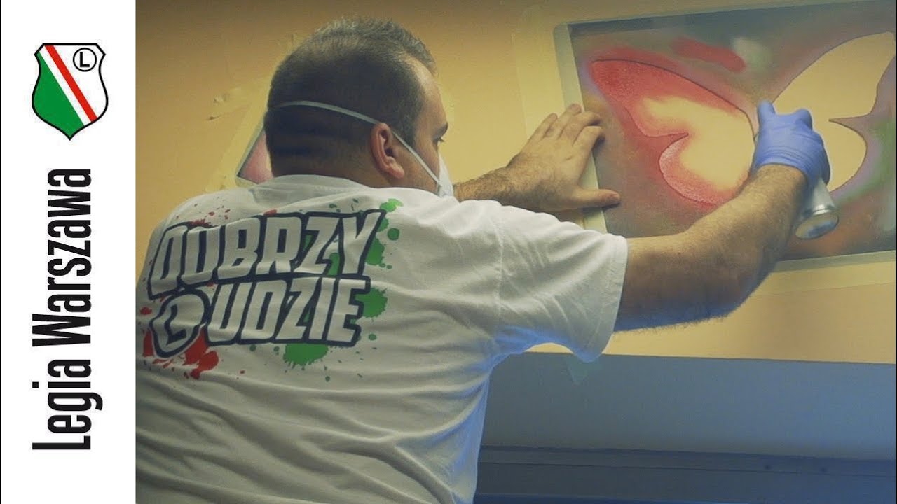 Dobrzy Ludzie - kibice Legii dzieciom