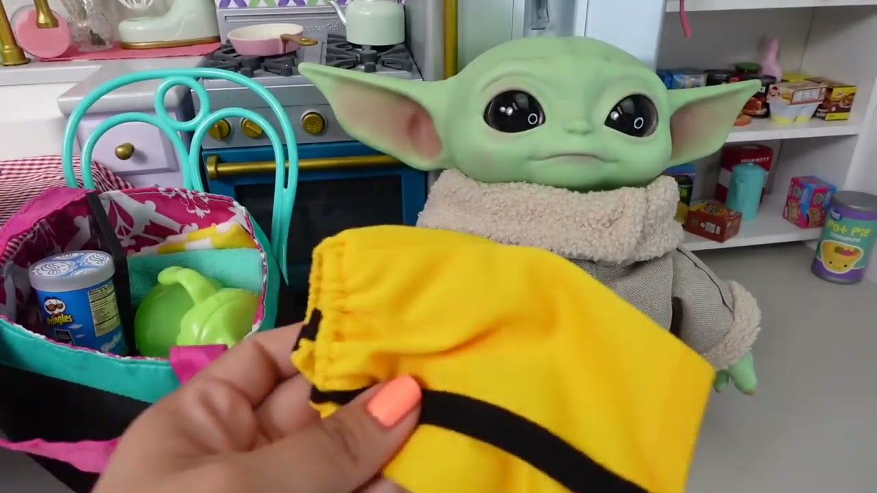 Baby Yoda Packing Travel bag For Vacation Grogu(720P_60FPS)