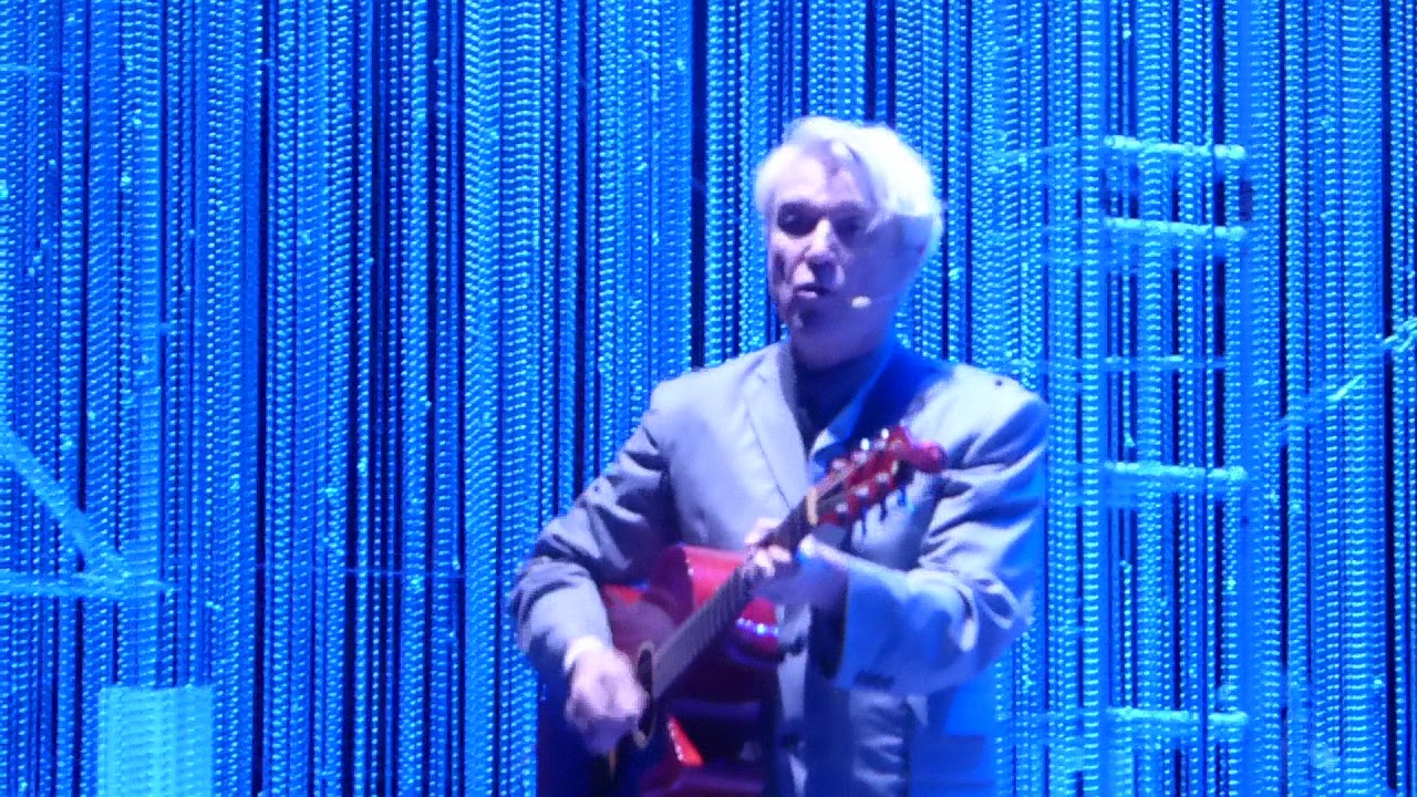 David Byrne - Burning Down the House [Talking Heads song] (Houston 04.28.18) HD