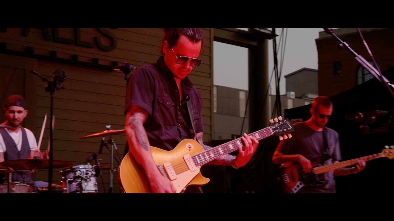 Johnny Hastings & Stillhouse Down Live at Levitt Sioux Falls || 
