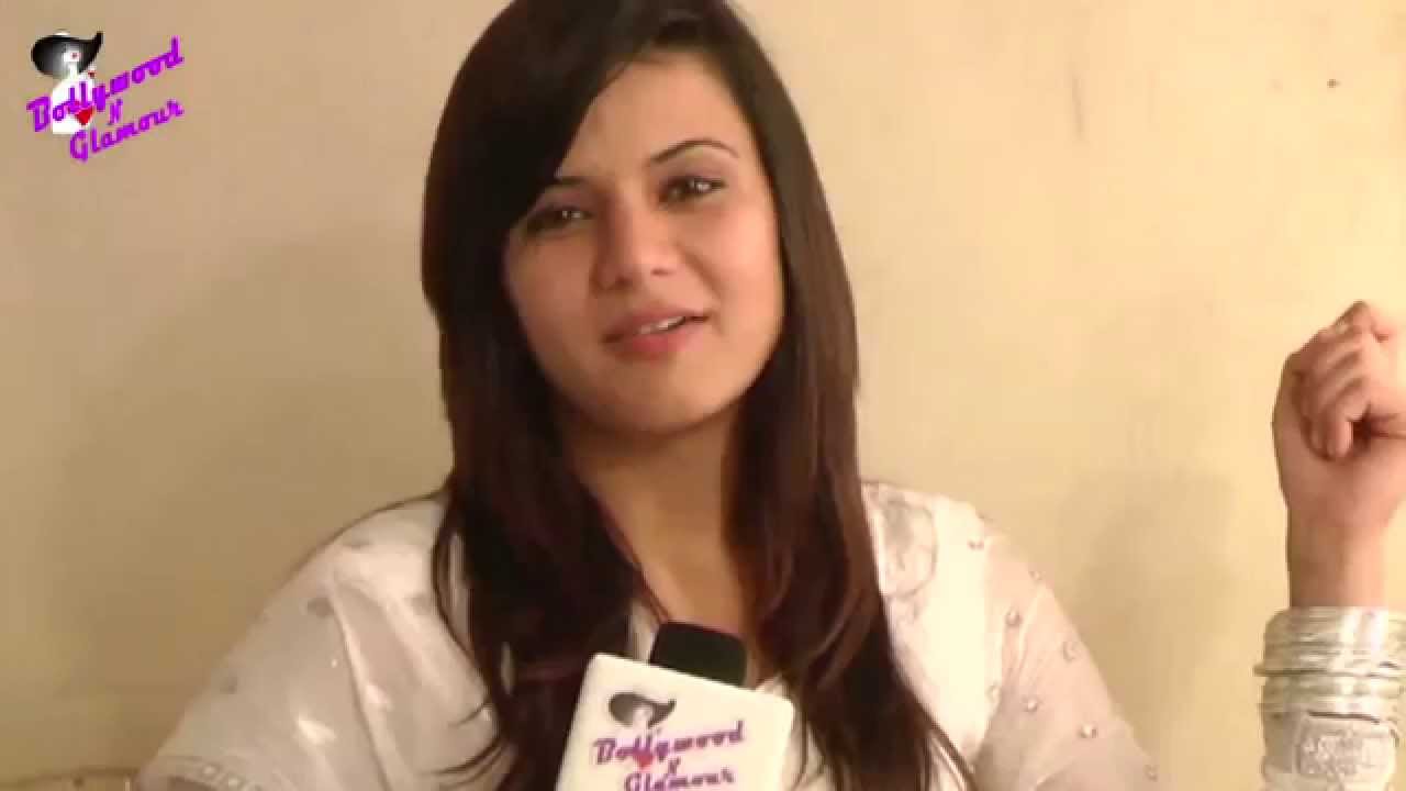 On location of the TV Serial 'Anamika' Rano's Chautha