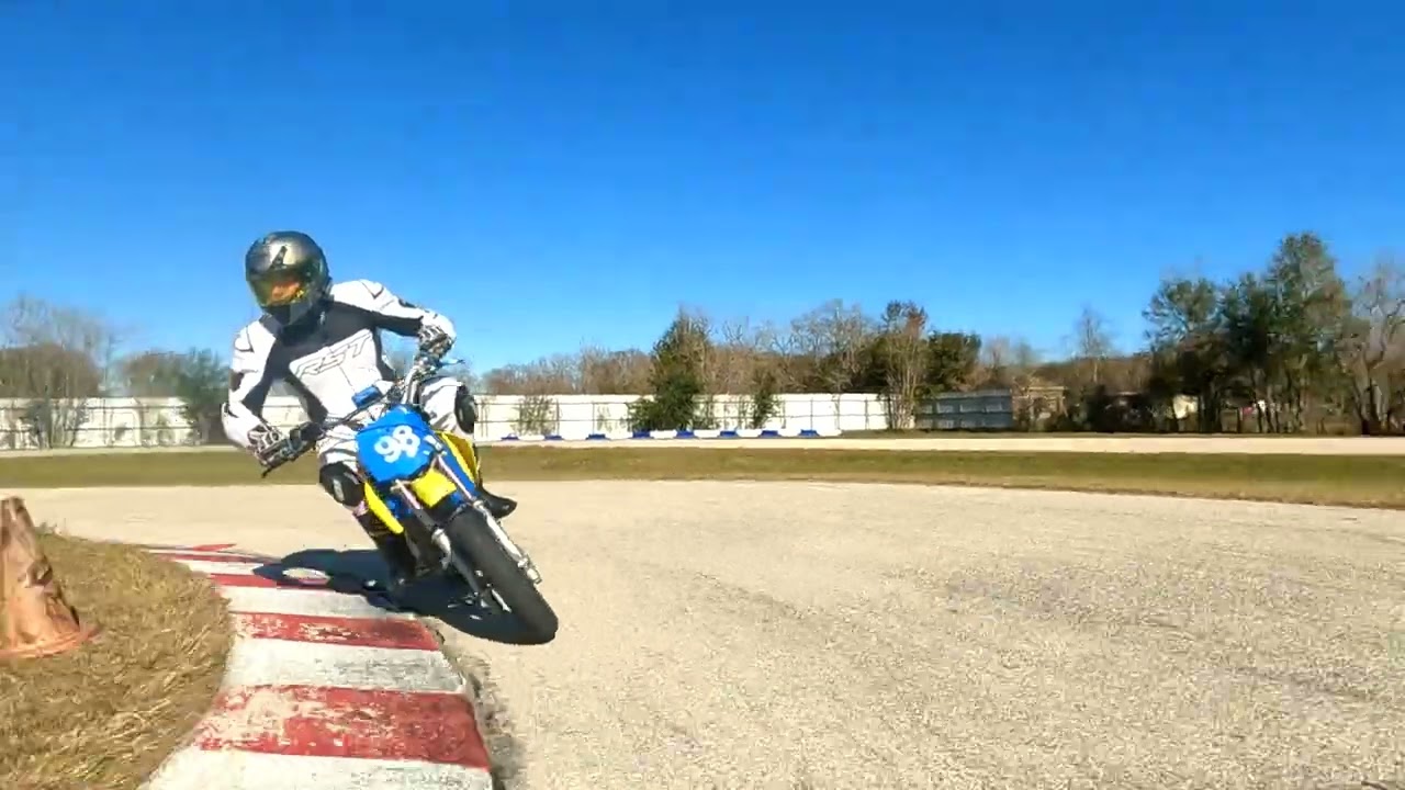 Jim & Jessie Go!!!: Kayo MR125 and KX65 lapping at Katy Kart Track