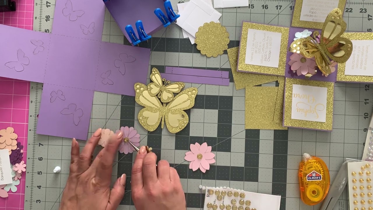 Caja explosiva de mariposa, diseño comprado en tienda de Etsy