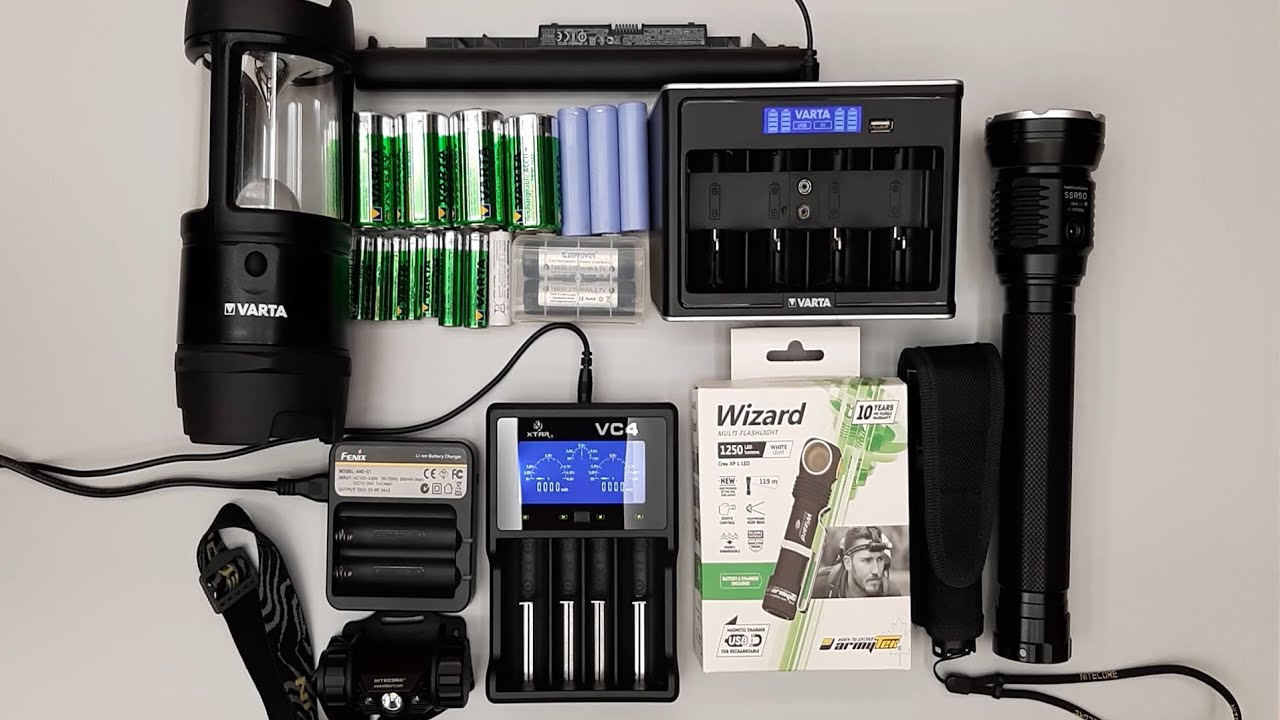 Обзор зарядных станций(FenixARE-C1, VARTAUniversel charger, XTAR VC4)и аккумуляторов(D,AA,AAA,18650)