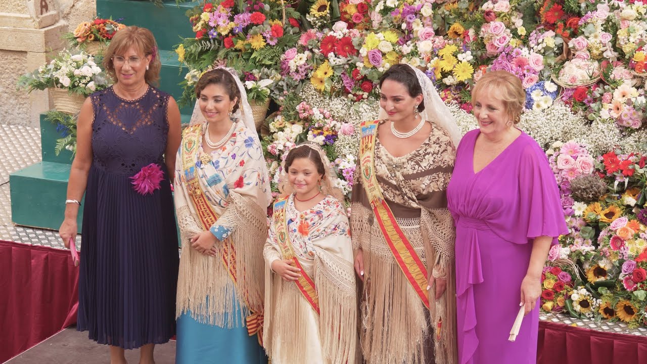 Ofrenda Fiesta del Mantón 2024 - S.M. La Artística de Buñol