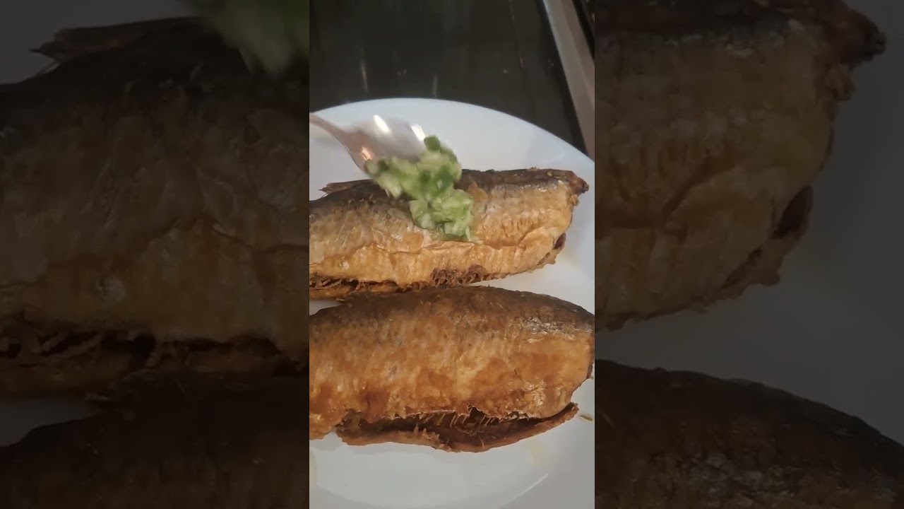 طريقة عمل  فسيخ مع طاجن بندورة وبصل