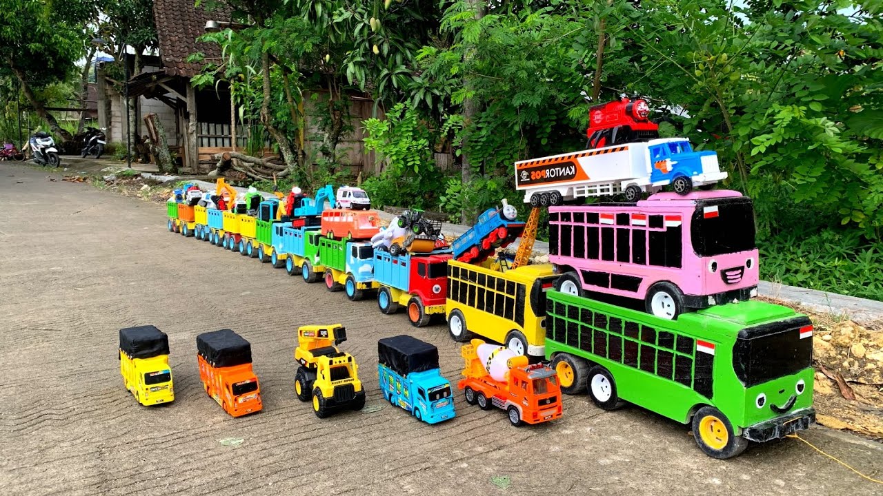 WADIDAW !! Mobil Truk Tronton Panjang Bongkar Mainan Mobil Mobilan Truk Molen, Truk Oleng, Excavator