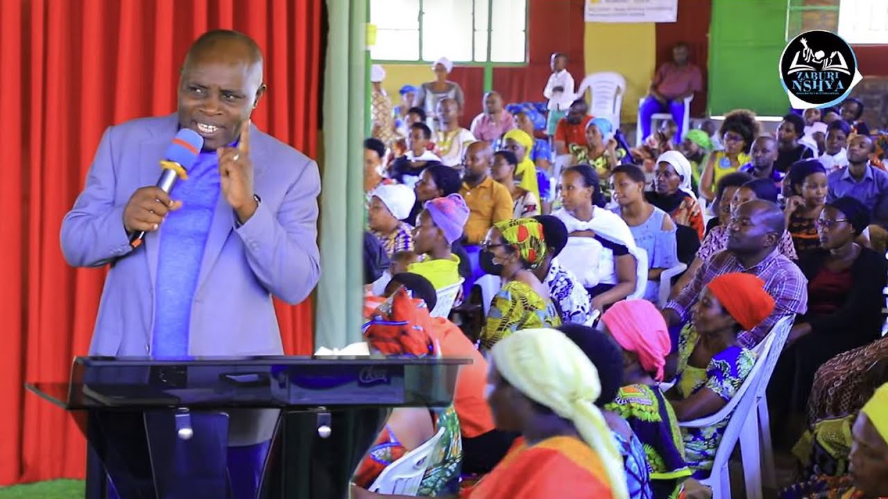 Umuhanuzi EDOUARD mwari mukumbuye🥰 Imana yampaye Amakuru 😍Ntihagire Umuntu ugenda ntamubwiye ibye