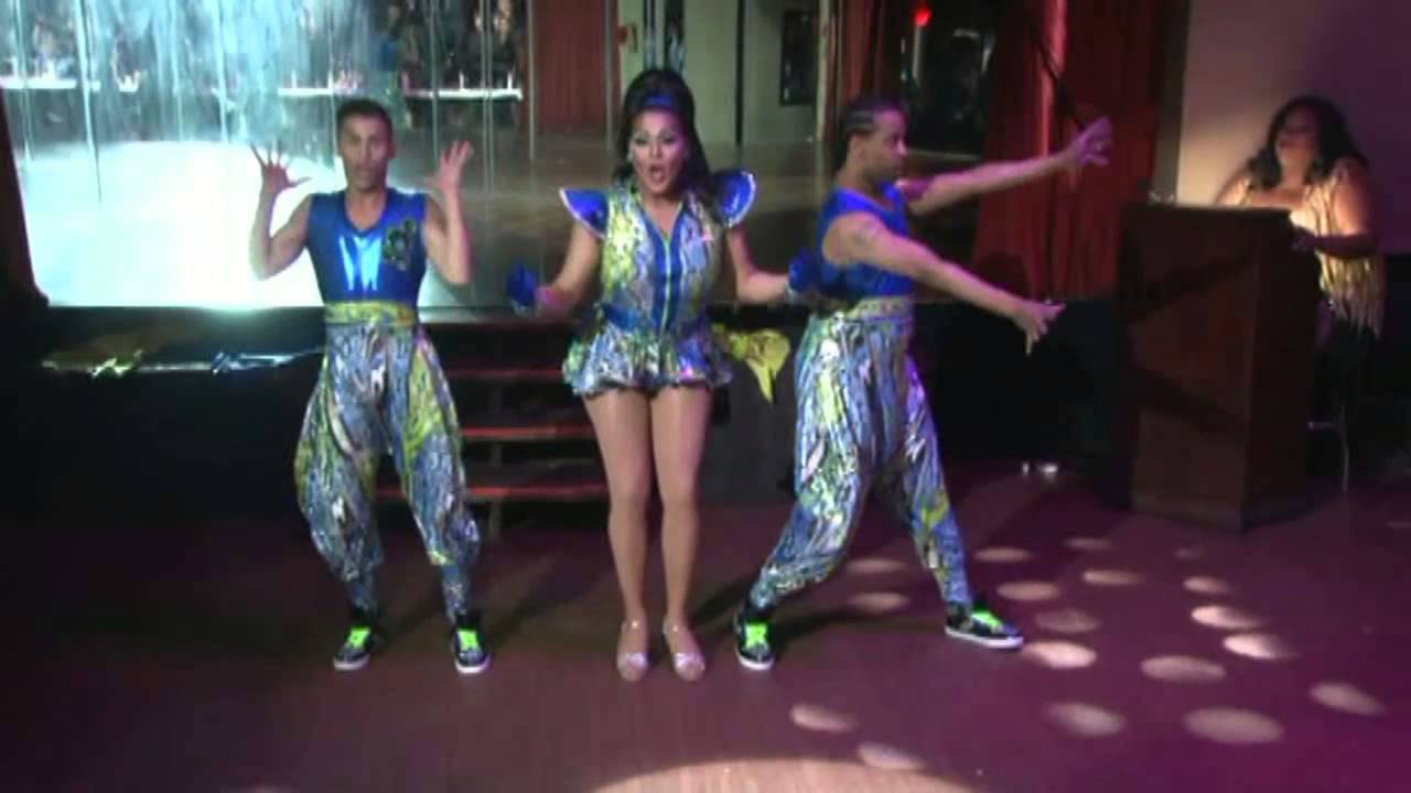Alexis Mateo - Performs A Womans Drag (Joelapuss Remix)