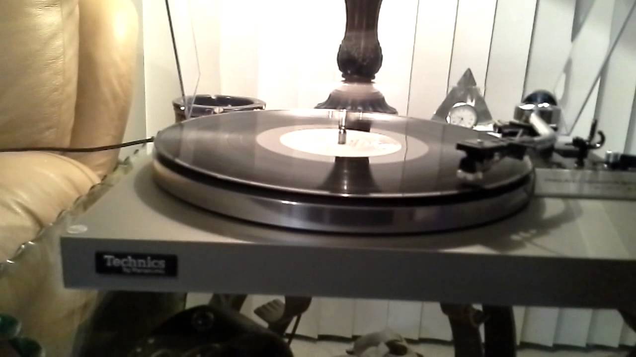 Technics sl-20 turntable