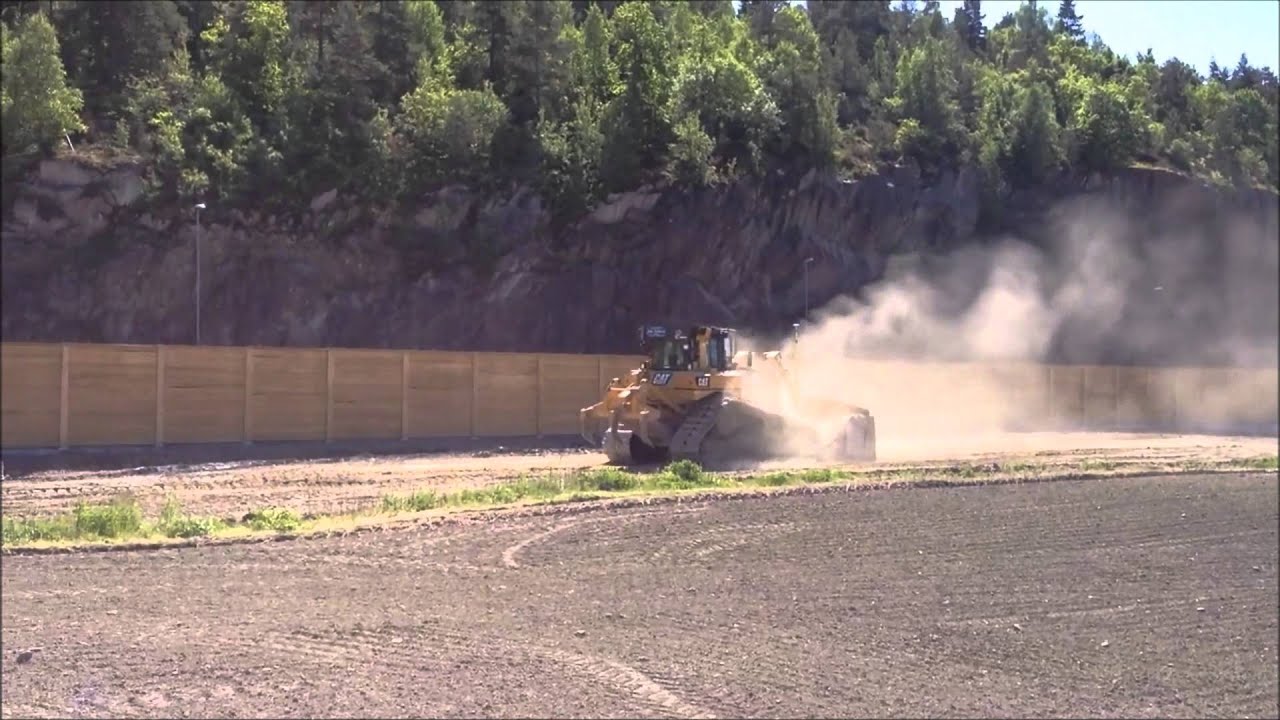 Бульдозеры CAT D10T, CAT D6T, автогрейдер CAT 16M с САУ MOBA 3D-GS