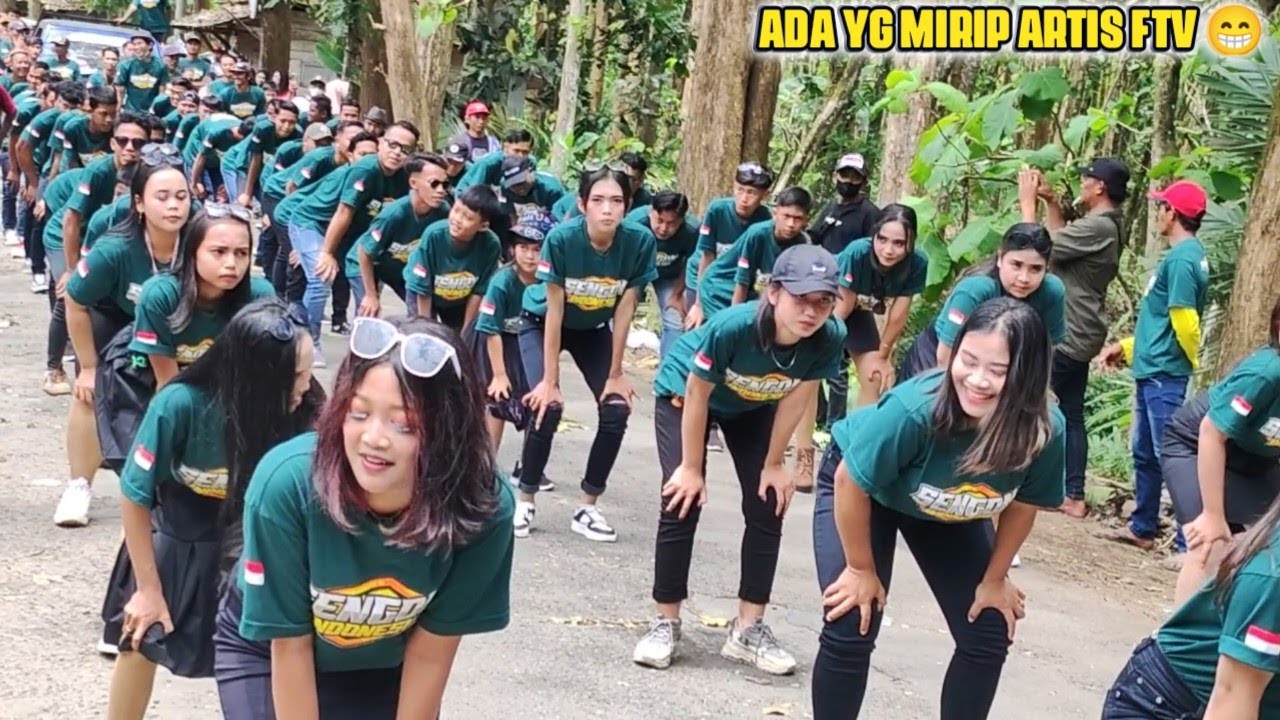 WOW JOGET PROT PROT GANG DOLLY MENJALAR DI KARNAVAL DOKO BLITAR 😁