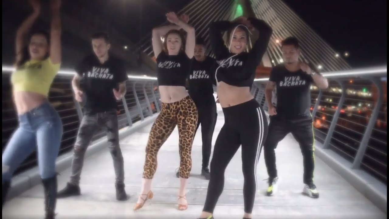 Viva La Bachata dance video