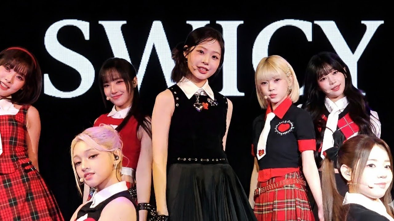 UNIS (유니스) 'SWICY' - LIVE on the EVER LAST TOUR | 레전드 직캠 (Legendary Fancam)