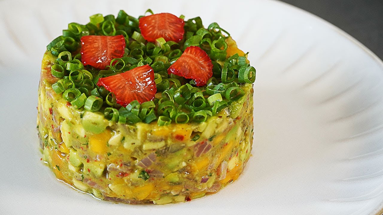 TARTAR DE SALMÓN Y AGUACATE EN MINUTOS. FRESQUITO Y DELICIOSO
