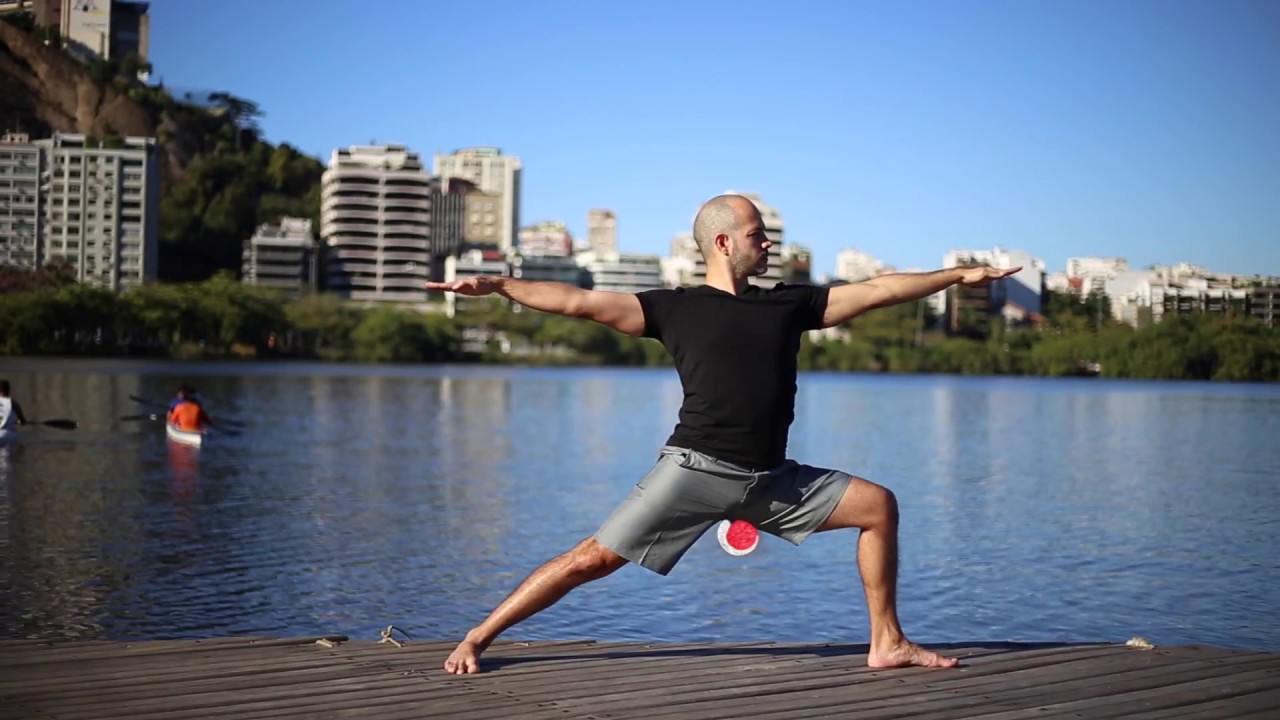 Posições de Yoga - Virabhadrasana 2 - Posição do Guerreiro 2